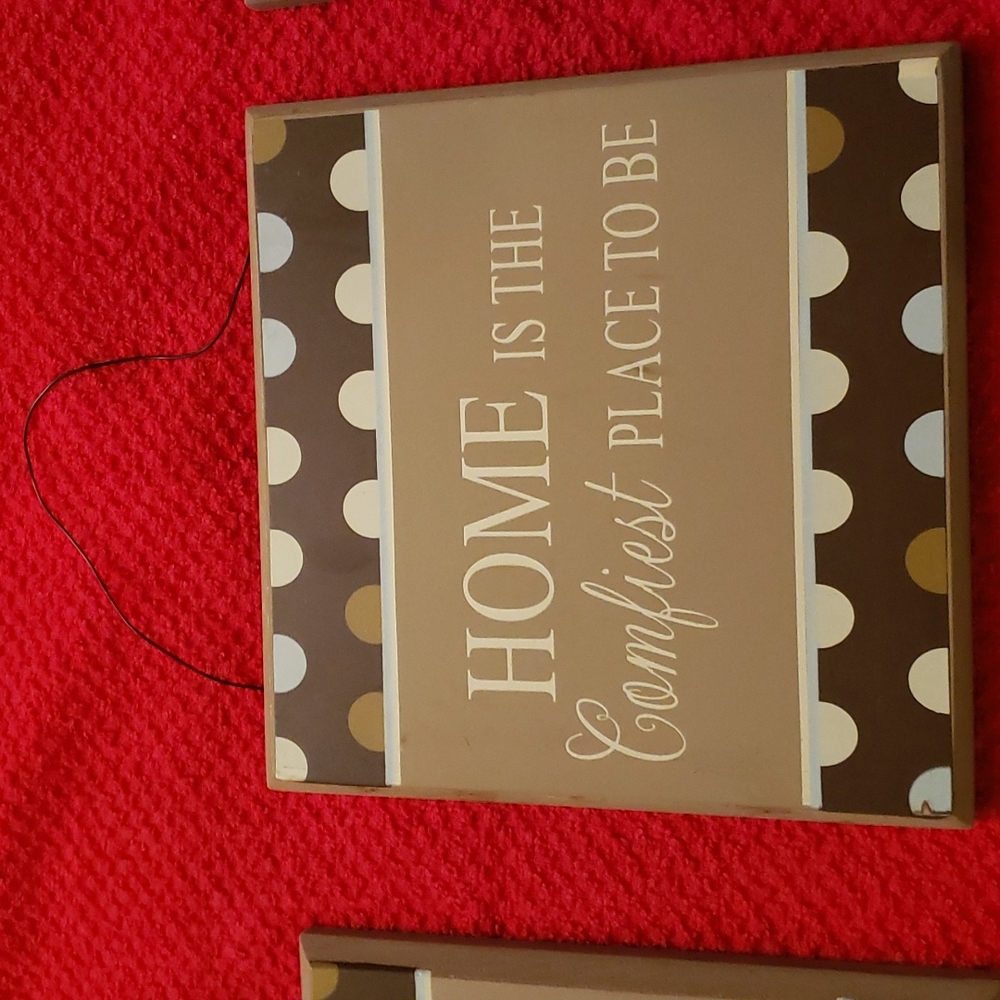 3 wooden home wall hangings